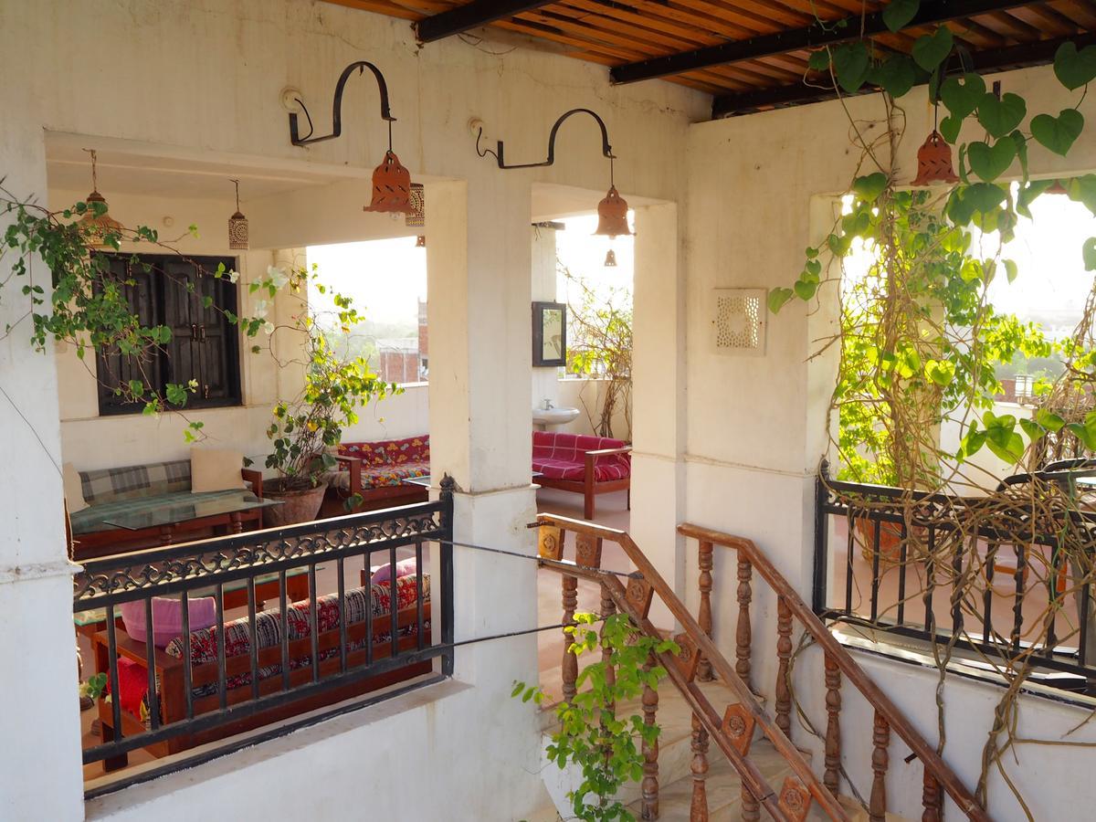 Dia Homestay Pushkar Extérieur photo